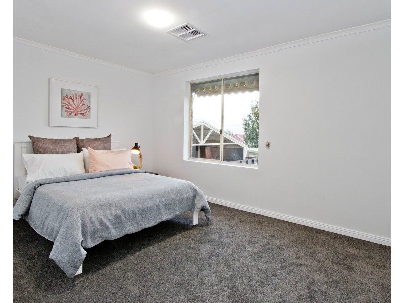 44 Cedric Avenue, Redwood Park SA 5097