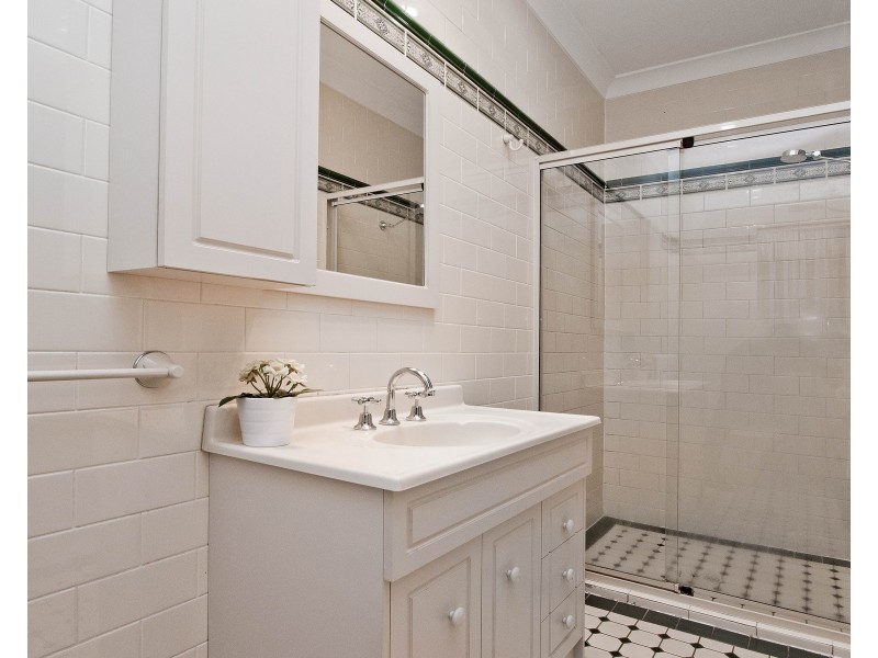 16 Lymn Avenue, Athelstone SA 5076