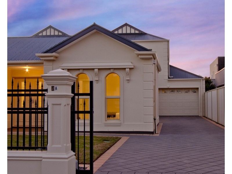 2a Newhaven Avenue, Glenelg North SA 5045