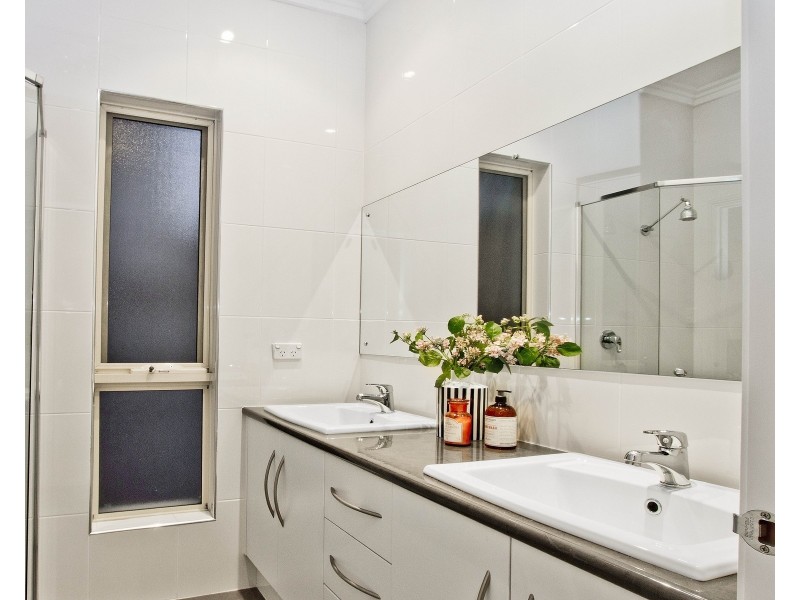 2a Newhaven Avenue, Glenelg North SA 5045