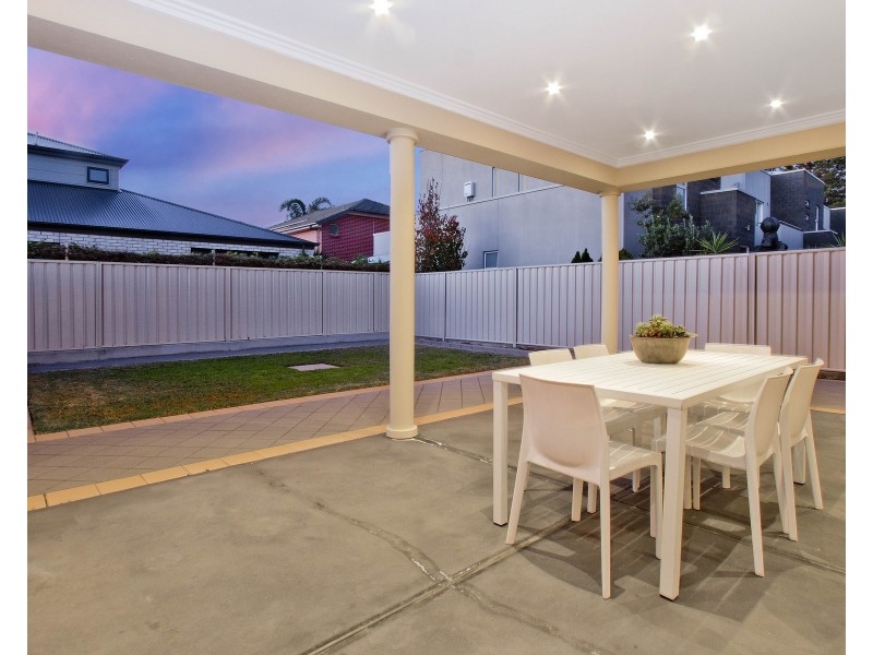 2a Newhaven Avenue, Glenelg North SA 5045