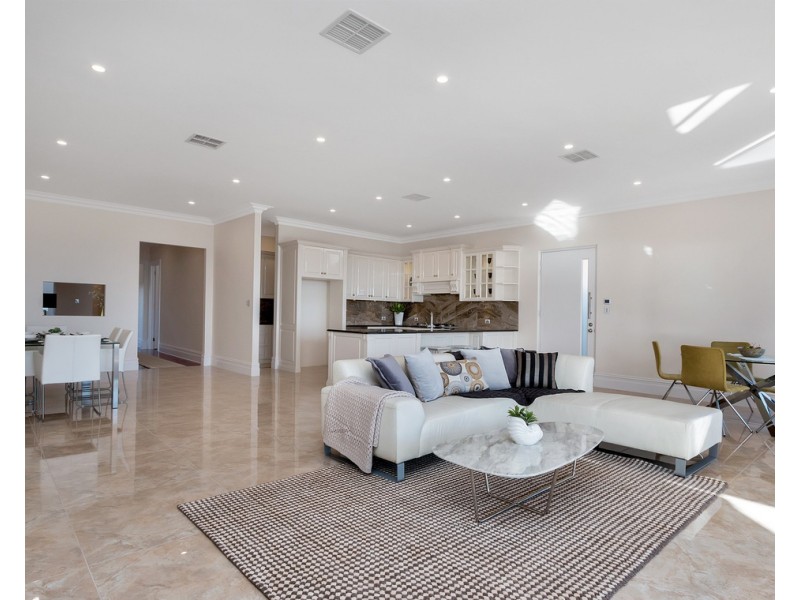 209 Esplanade Esplanade, Seacliff SA 5049