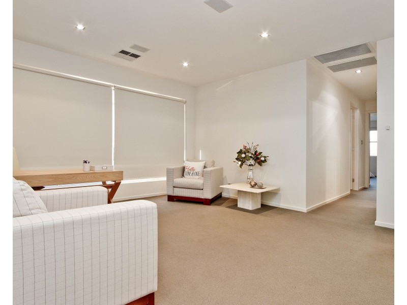 97a Esplanade, Hove SA 5048