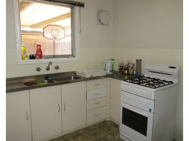 12 Kestel Crescent, North Haven SA 5018