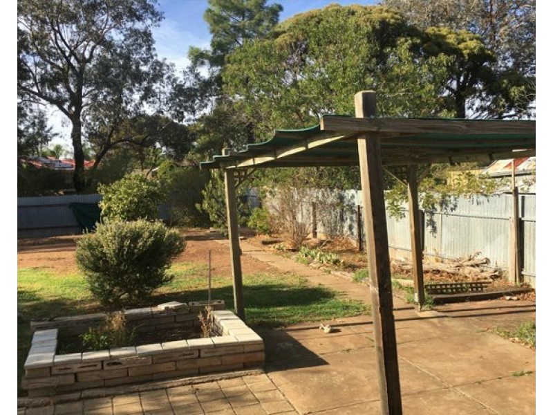 34 Carol Drive, Para Hills SA 5096