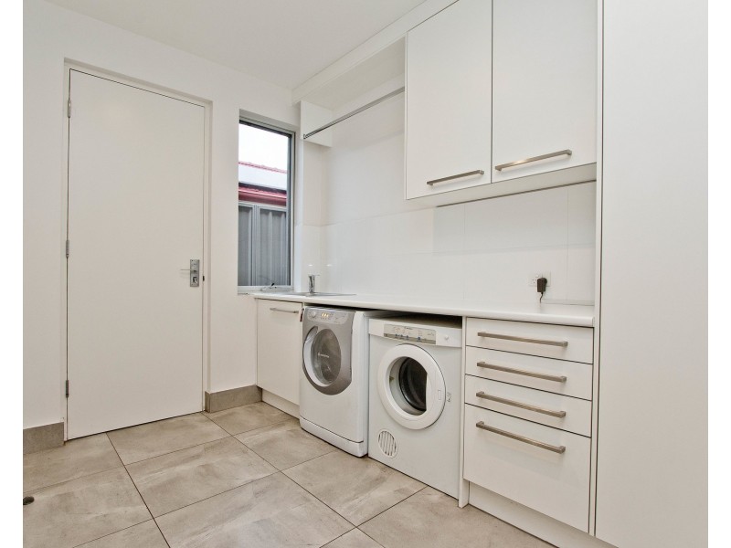 3 Athelney Avenue, Brighton SA 5048