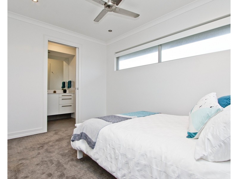 3 Athelney Avenue, Brighton SA 5048