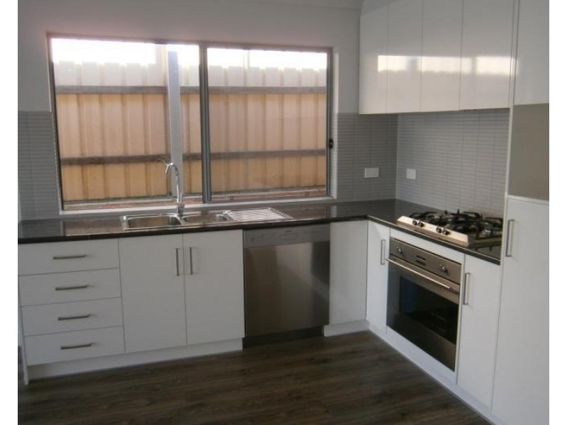 49B York Avenue, Clovelly Park SA 5042