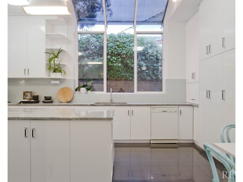 9 Vansittart Place, Beaumont SA 5066