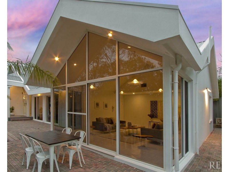 9 Vansittart Place, Beaumont SA 5066