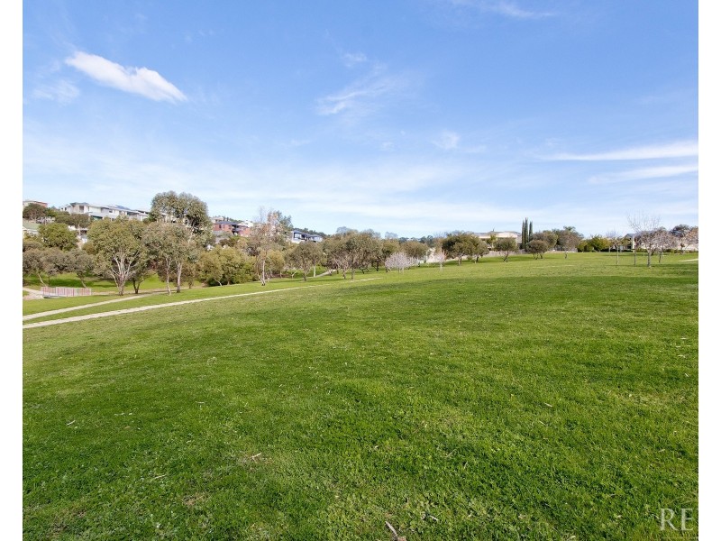 17 Mostyn Road, Darlington SA 5047