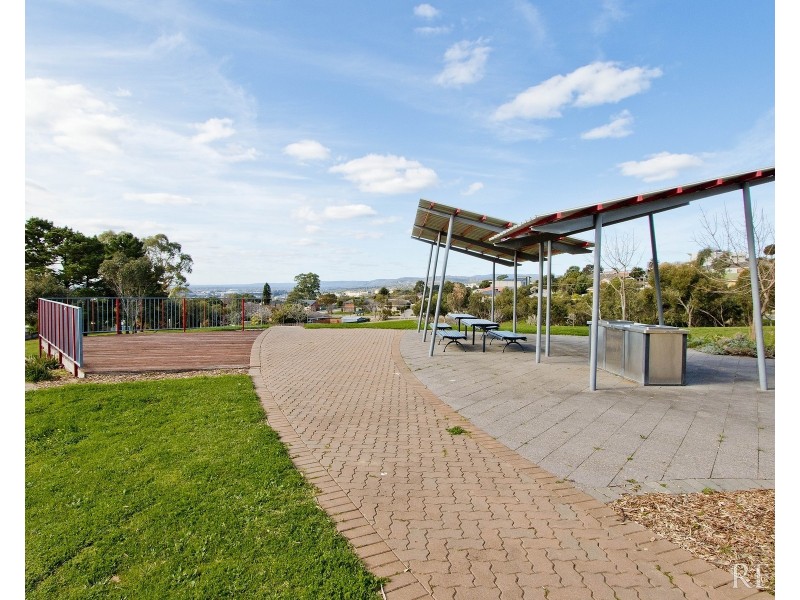 17 Mostyn Road, Darlington SA 5047