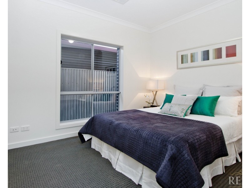 15 Essex Street, Woodville Gardens SA 5012