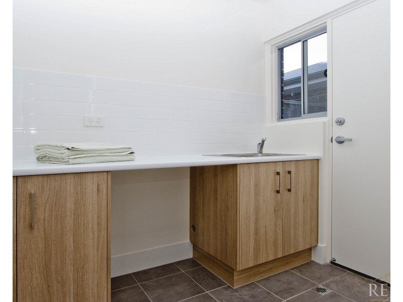 15 Essex Street, Woodville Gardens SA 5012