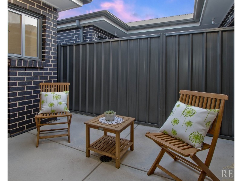 15 Essex Street, Woodville Gardens SA 5012