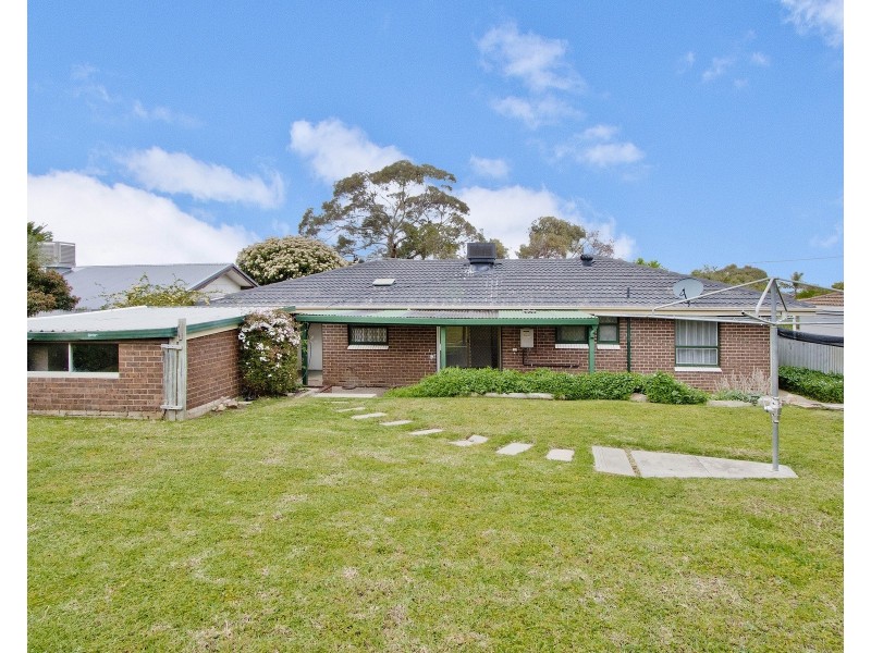 4 Kelly Avenue, O’halloran Hill SA 5158