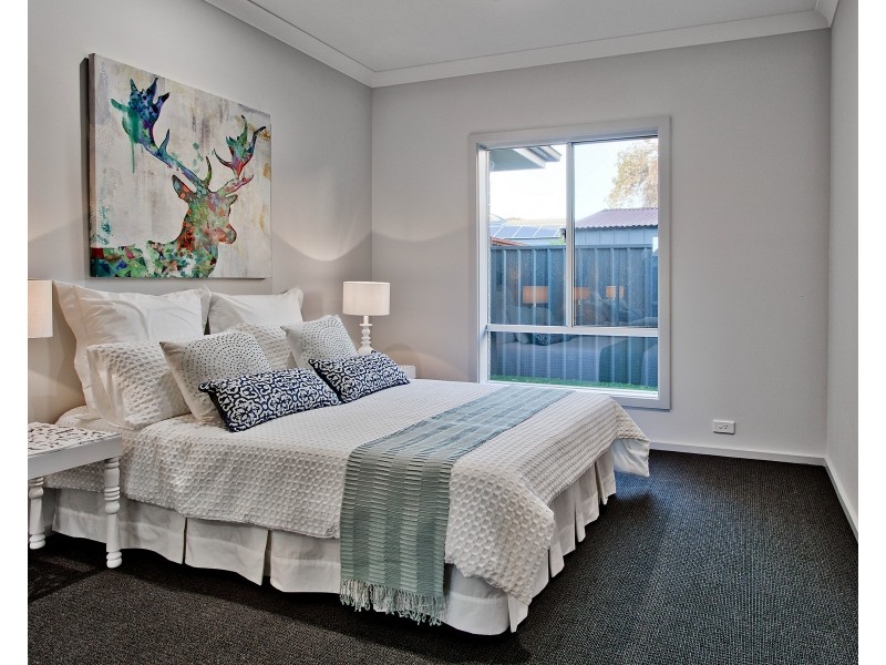 11A Caroona Avenue, Hove SA 5048