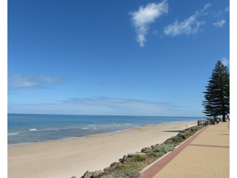 11A Caroona Avenue, Hove SA 5048