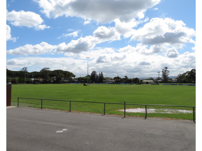 11A Caroona Avenue, Hove SA 5048