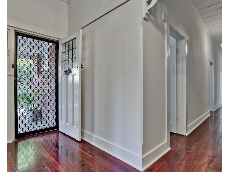 25 High Street, Glenelg SA 5045