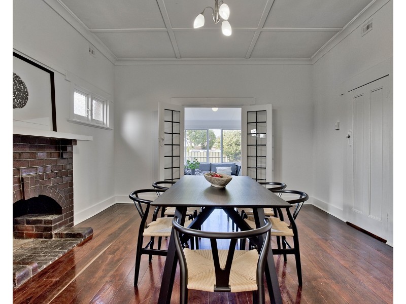 25 High Street, Glenelg SA 5045