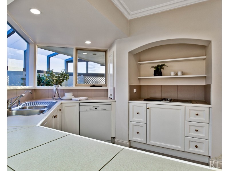 206B Esplanade, Seacliff SA 5049