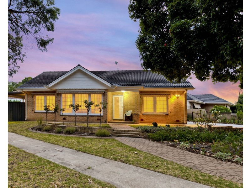 4 Tilley Court, Marion SA 5043