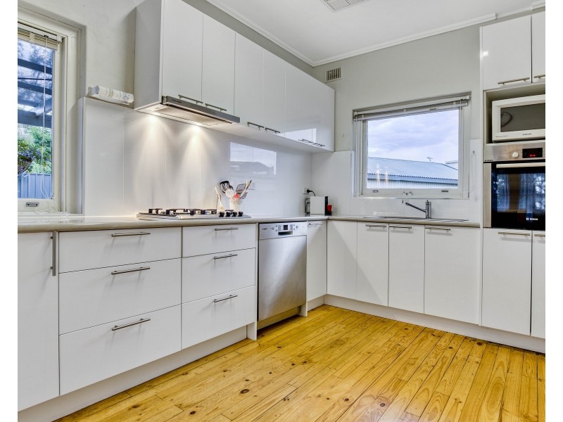 4 Tilley Court, Marion SA 5043