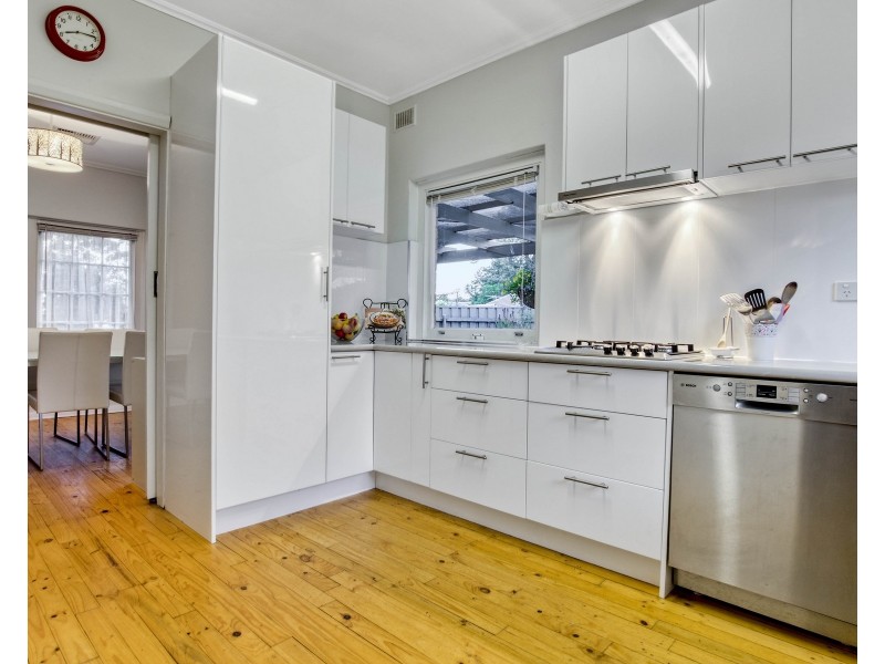 4 Tilley Court, Marion SA 5043