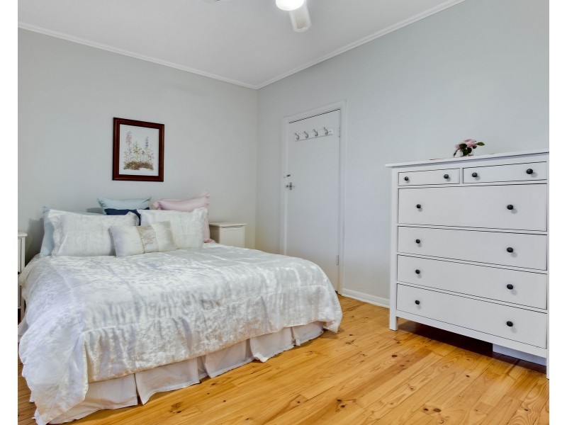 4 Tilley Court, Marion SA 5043