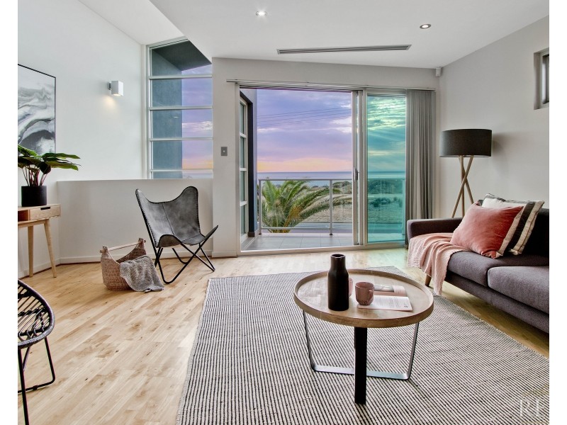 186 Esplanade, Port Noarlunga South SA 5167