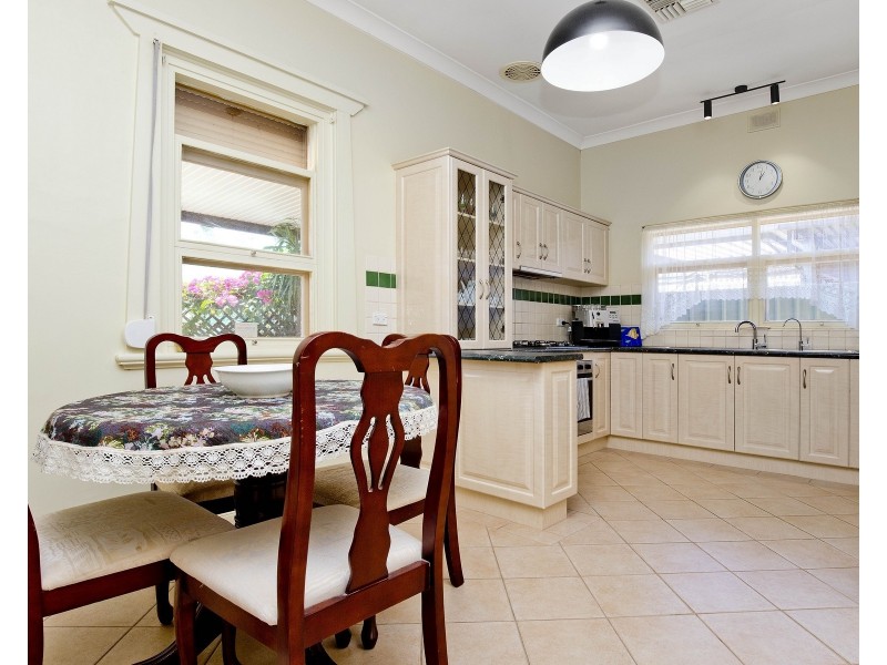 79 Seventh Avenue, St Morris SA 5068