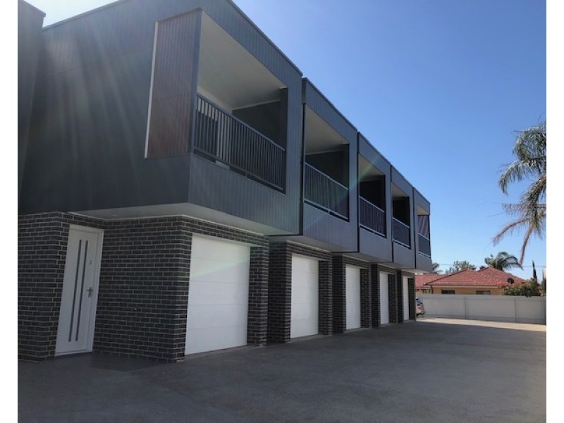 2/38 West Lakes Boulevard, Albert Park SA 5014