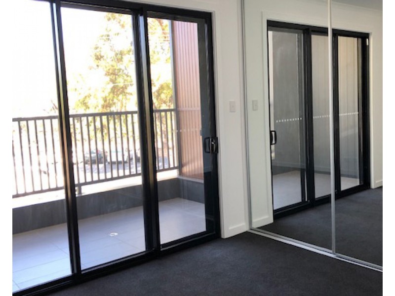 2/38 West Lakes Boulevard, Albert Park SA 5014