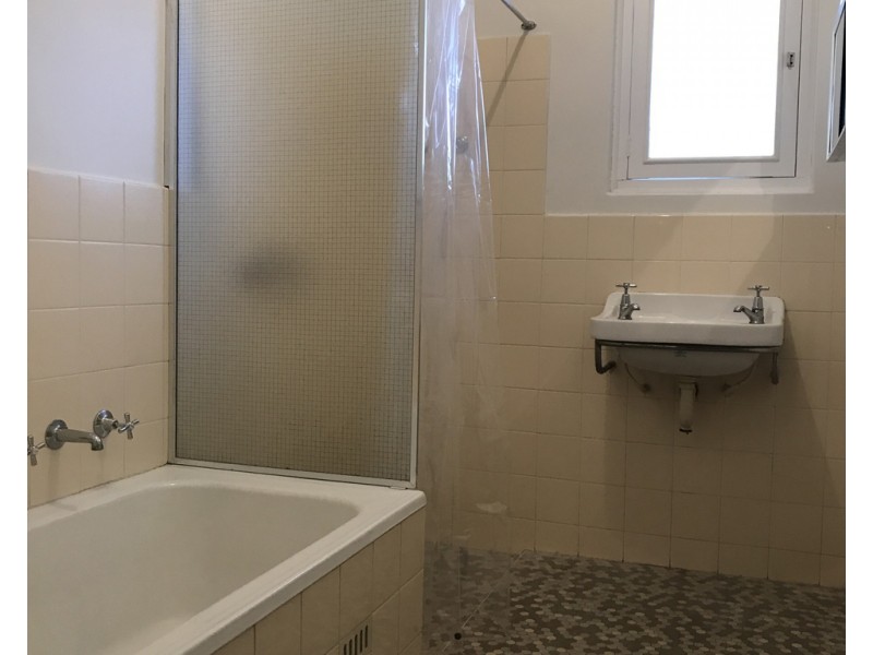 4 Wicklow Avenue, Athelstone SA 5076