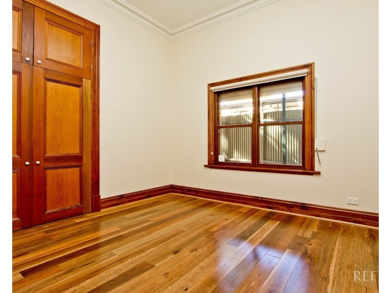 24 Howard Street, Beulah Park SA 5067