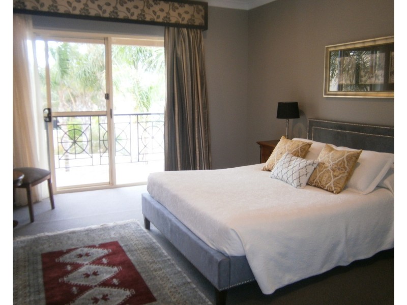7 Mawson Close, Tennyson SA 5022