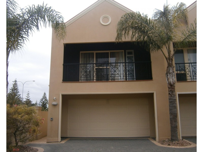 7 Mawson Close, Tennyson SA 5022