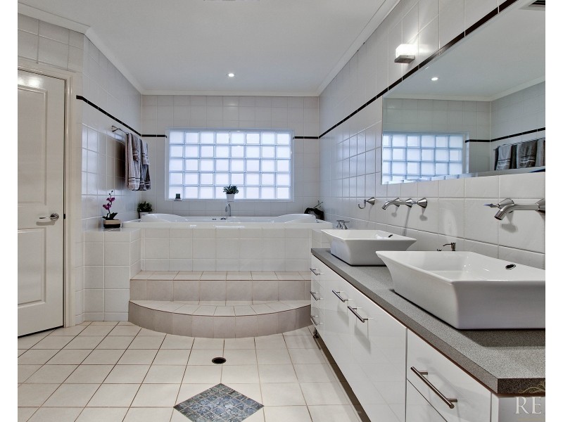 7 Hambour Place, Wattle Park SA 5066