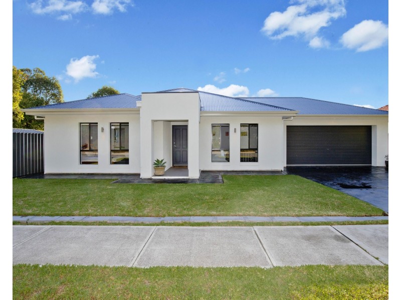 43 Minchinbury Terrace, Marion SA 5043