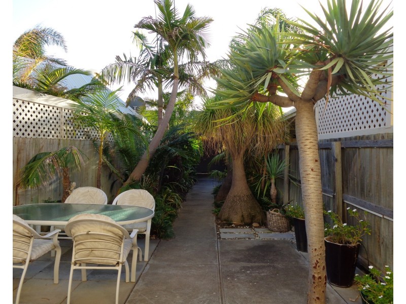 4/23 Falie Drive, North Haven SA 5018