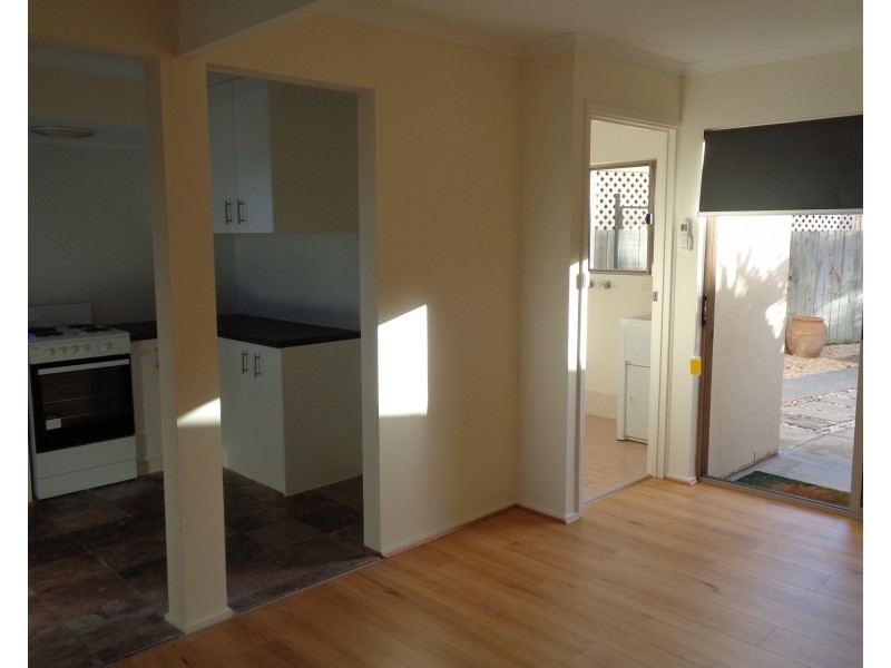 4/23 Falie Drive, North Haven SA 5018