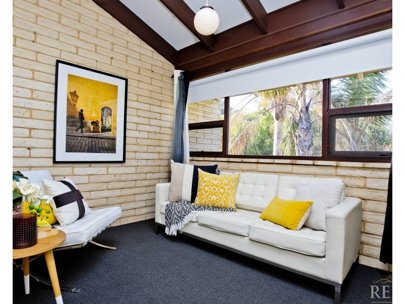 2/5 Mooloola Way, West Lakes Shore SA 5020