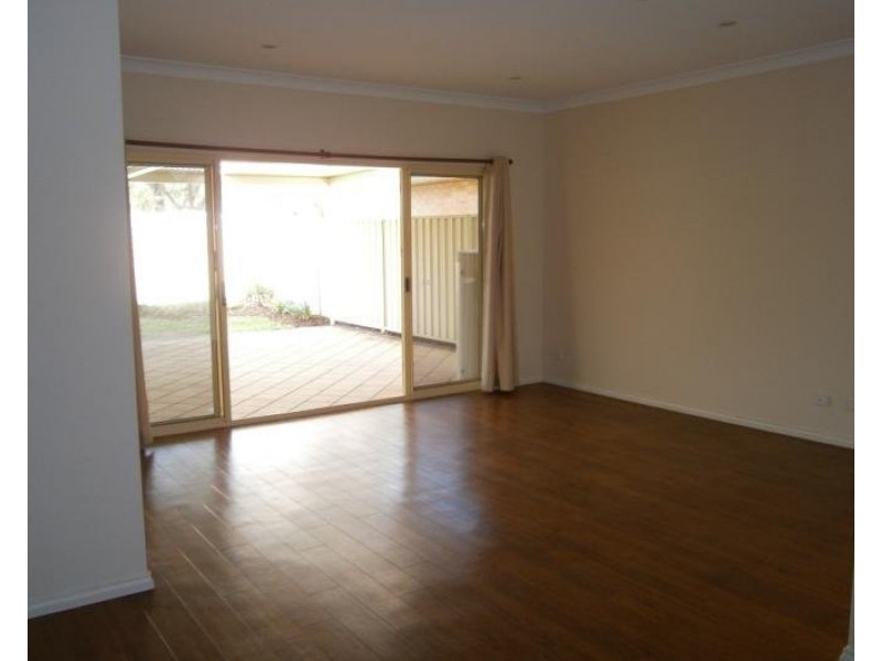 17 Barnett Terrace, Seacliff Park SA 5049