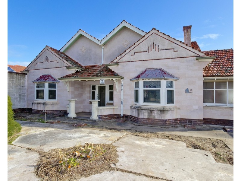 11 Waymouth Avenue, Glandore SA 5037