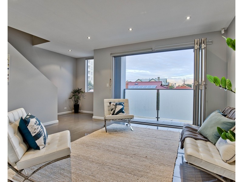 1A Percival Street, Glenelg SA 5045