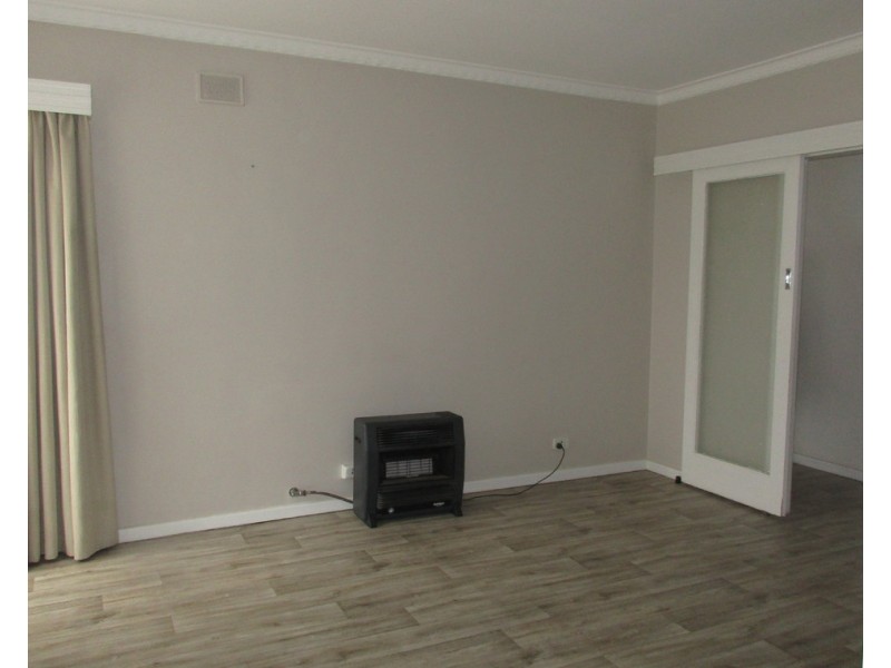 9 Ernest Street, Taperoo SA 5017