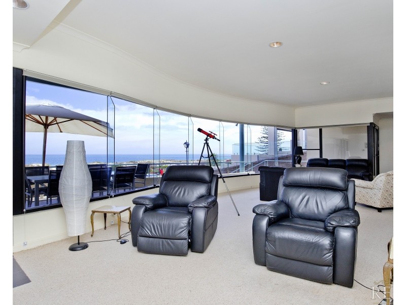 211 Esplanade, Seacliff SA 5049