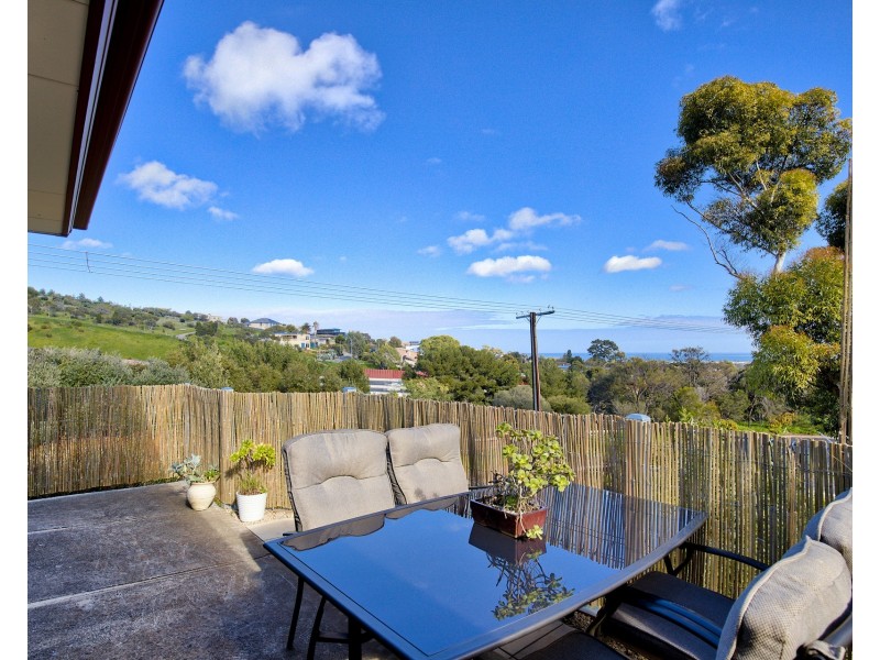 6 Victoria Parade, Darlington SA 5047