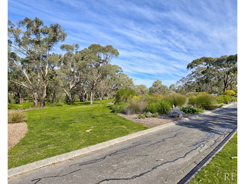 291 Shepherds Hill Road, Eden Hills SA 5050